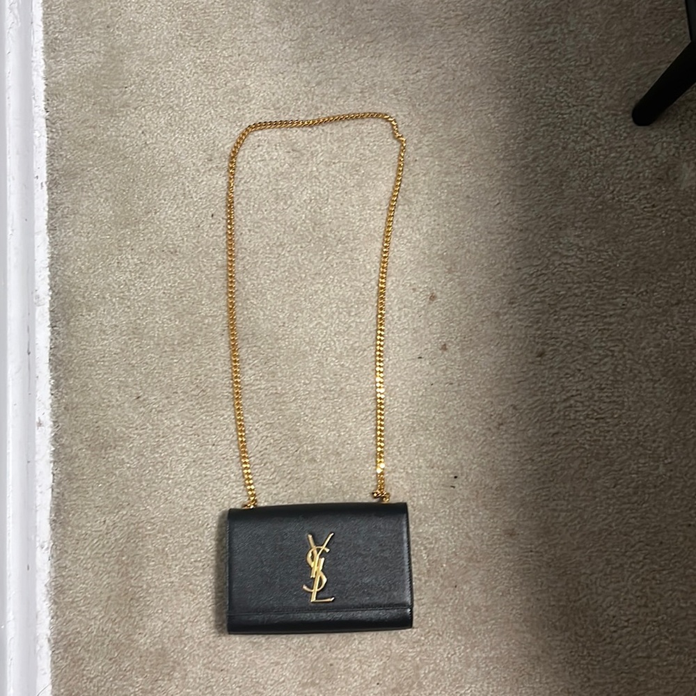 NEW-YSL classic small monogram crossbody bag- Grainy black with box and dustbag!